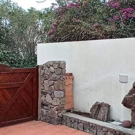 بيت ضيافة Vulkanohome فولكانو