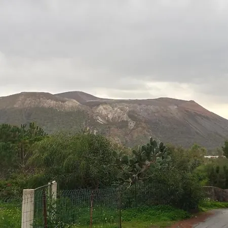 Vulkanohome Pensionat Vulcano (Isola)