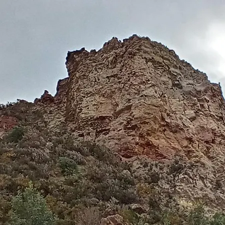 בית הארחה Vulkanohome *