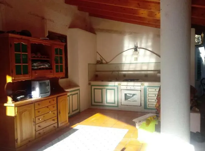 Vulkanohome Pensión Vulcano (Isola)